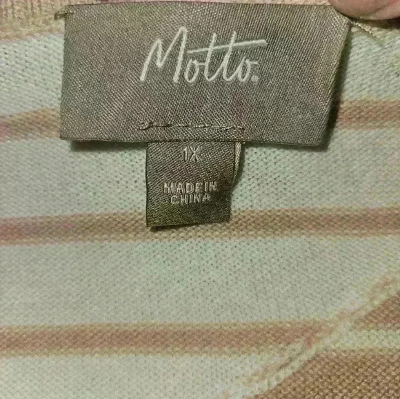 Motto Womans Long Sleeve Sweater Size 1X - Picture 8 of 9